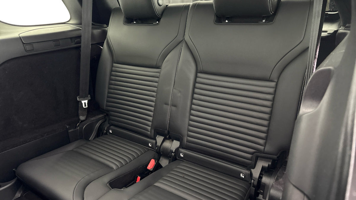 Land Rover Discovery Image 26