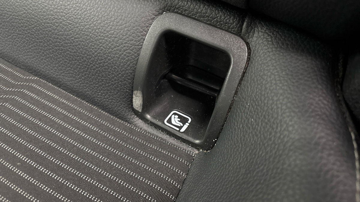 Mercedes-Benz GLA Image 9