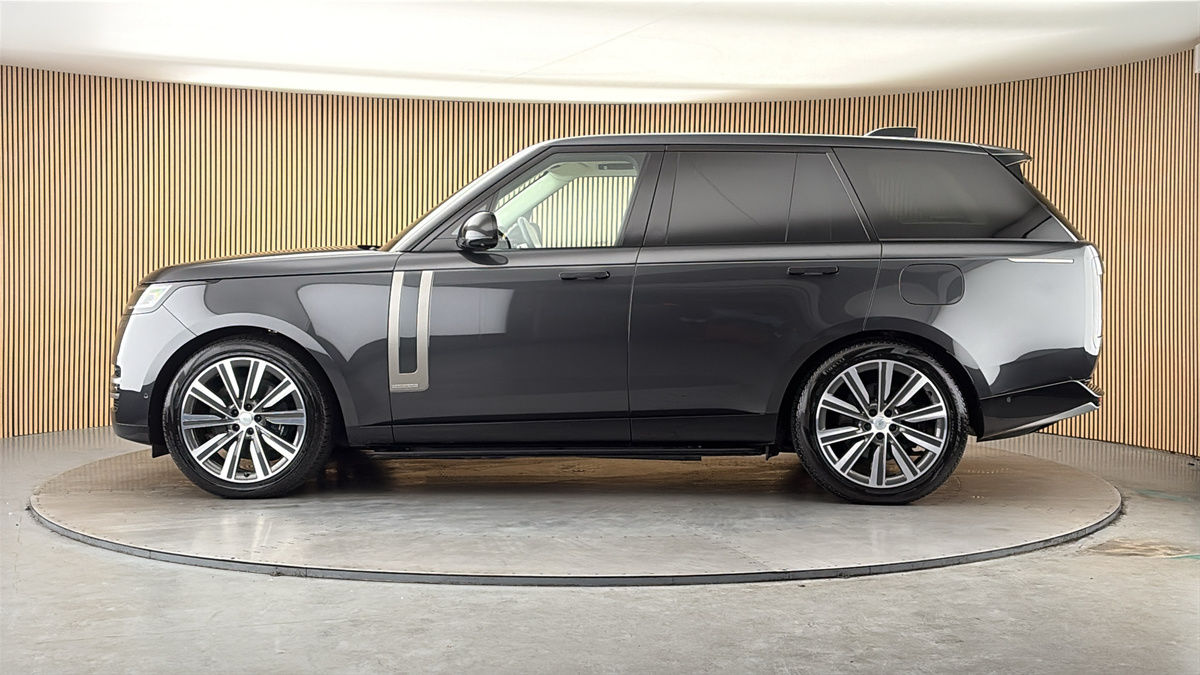 Land Rover Range Rover Image 15