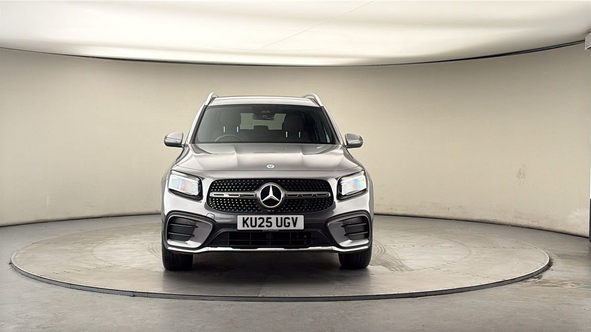 More views of Mercedes-Benz GLB