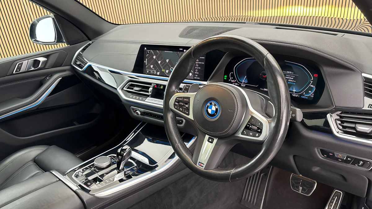 BMW X5 Image 5