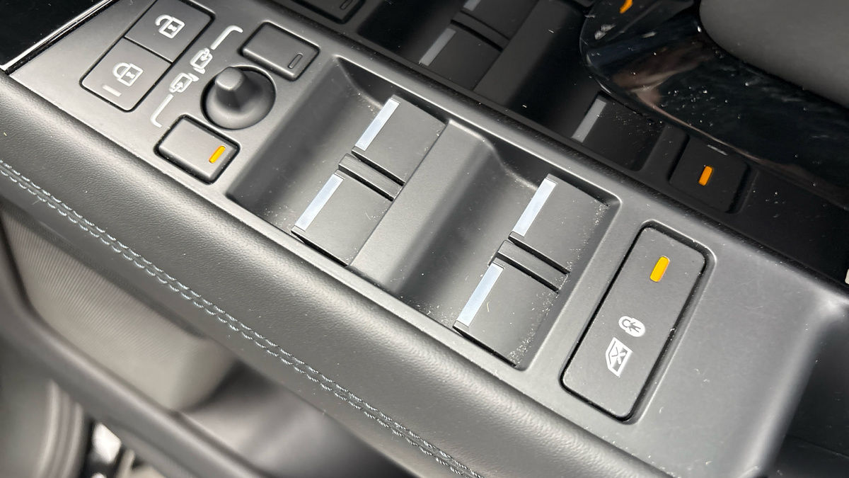 Land Rover Range Rover Evoque Image 29