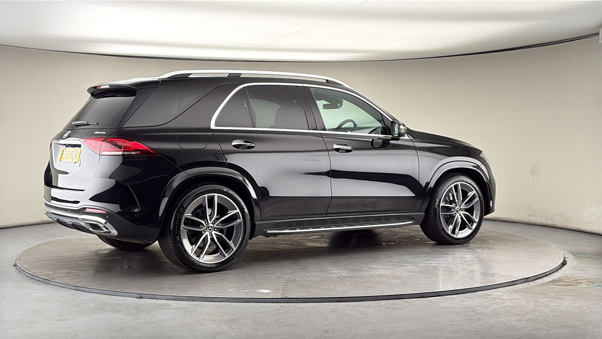 More views of Mercedes-Benz GLE