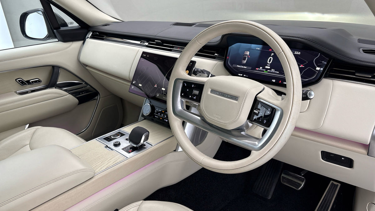 Land Rover Range Rover Image 5