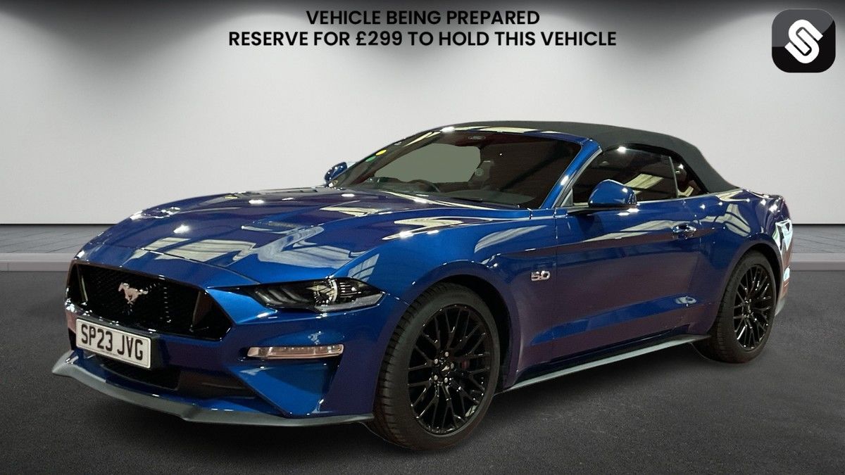 Ford Mustang Image 2