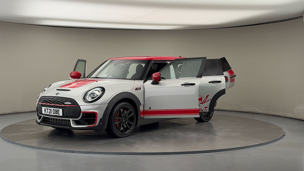 More views of MINI Clubman