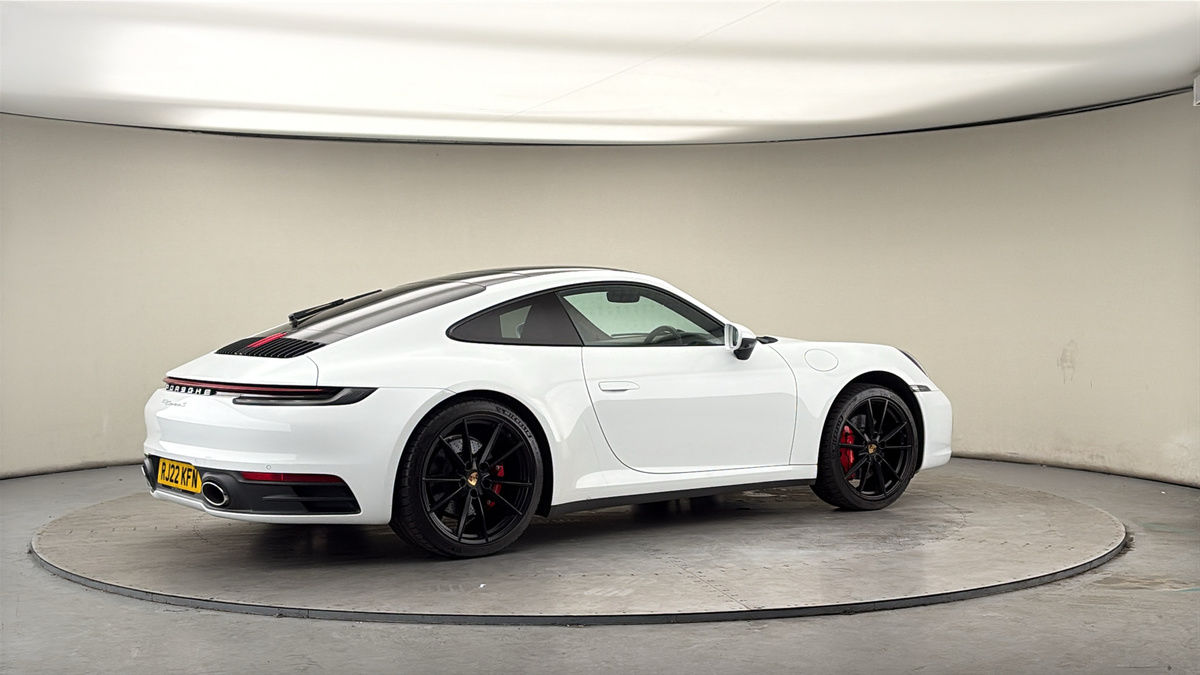 More views of Porsche 911