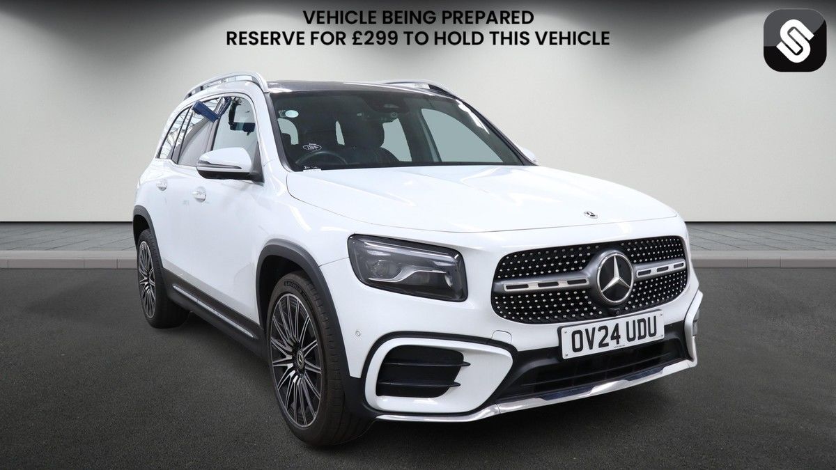 Mercedes-Benz GLB Sticky Header Image