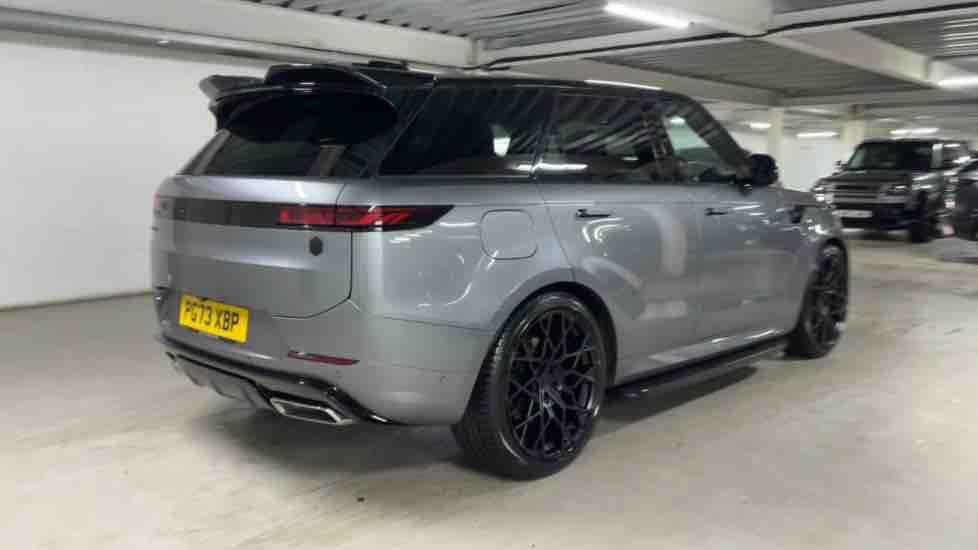 More views of Land Rover Range Rover Sport