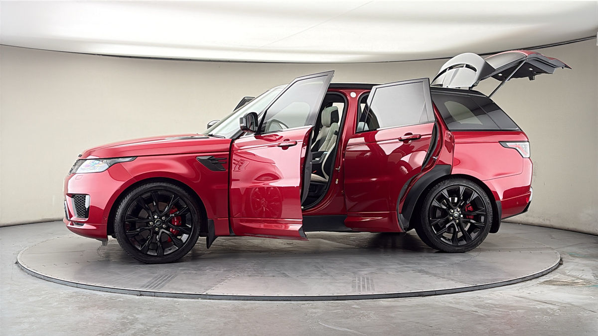 More views of Land Rover Range Rover Sport