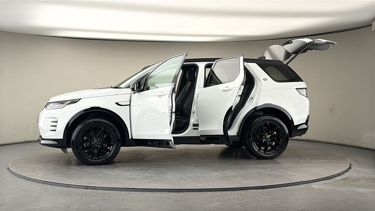 More views of Land Rover Discovery Sport