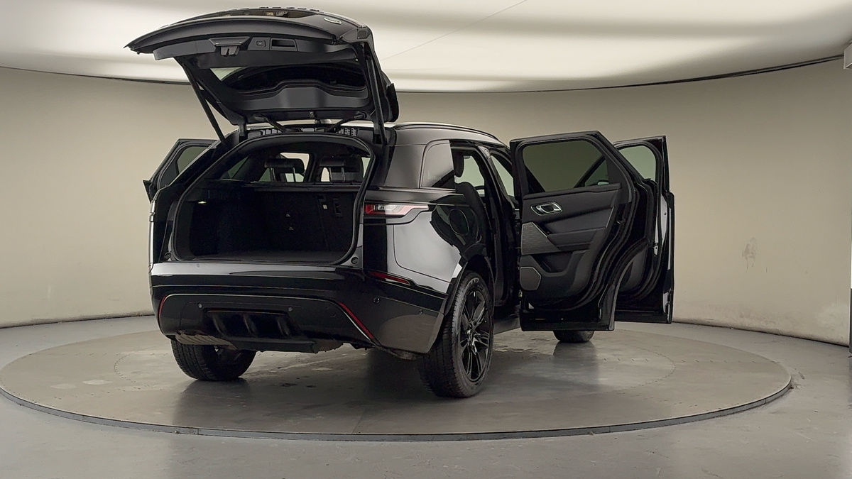 More views of Land Rover Range Rover Velar