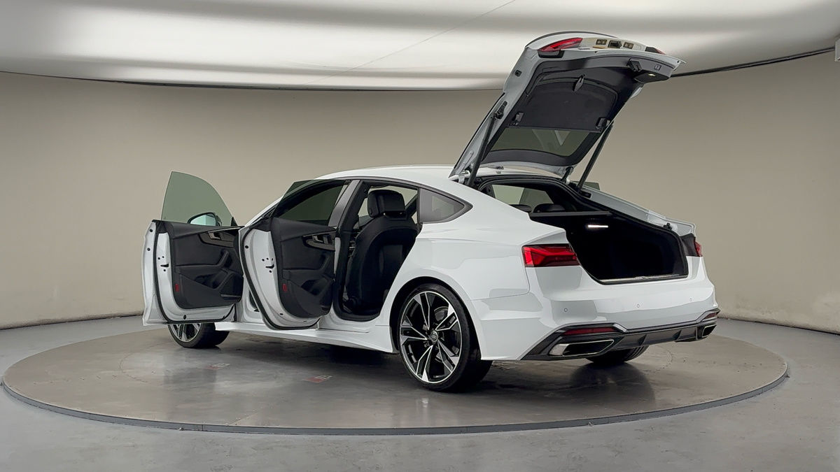 More views of Audi A5