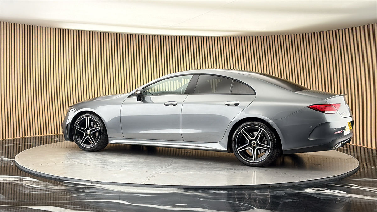 More views of Mercedes-Benz CLS