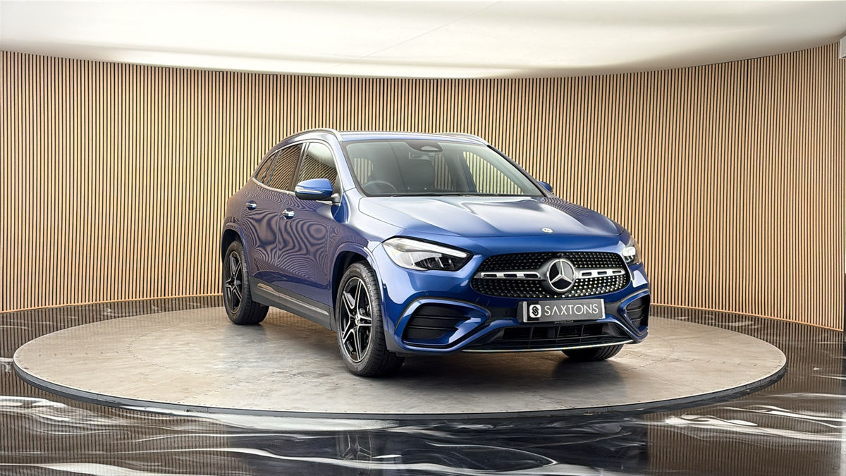 More views of Mercedes-Benz GLA
