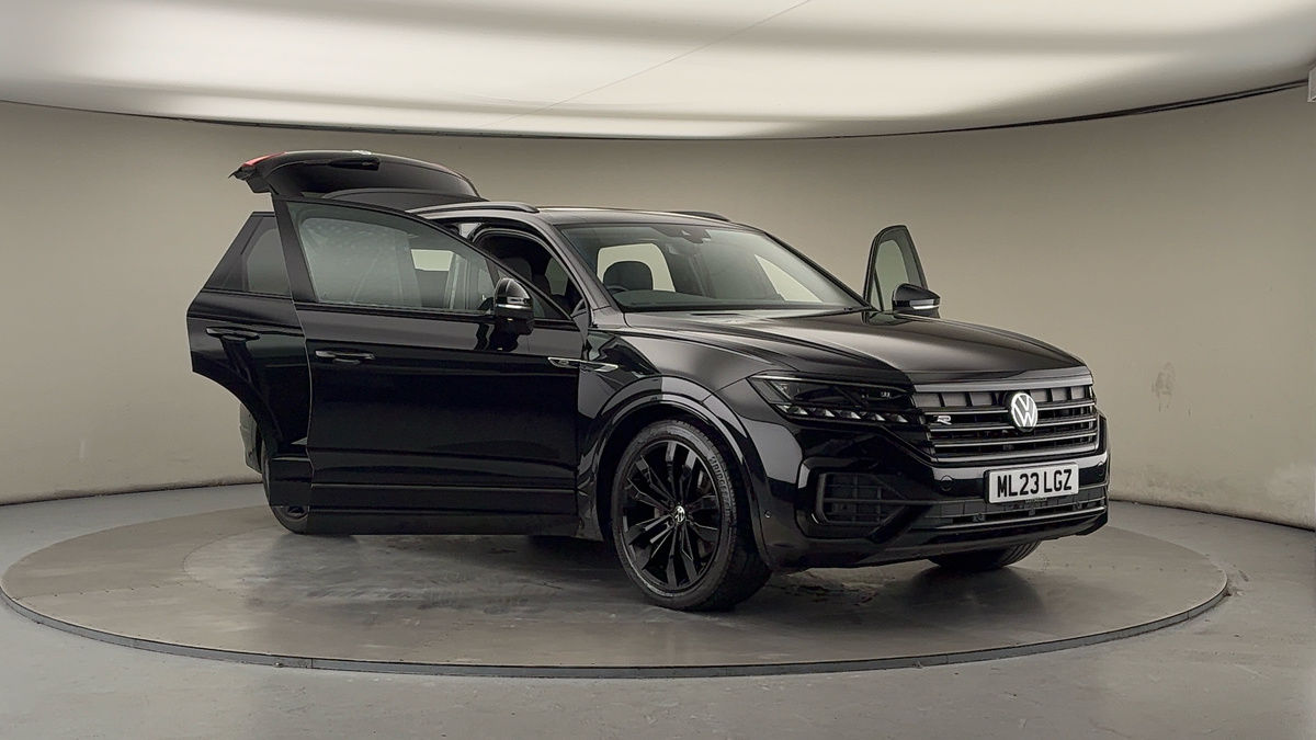 More views of Volkswagen Touareg