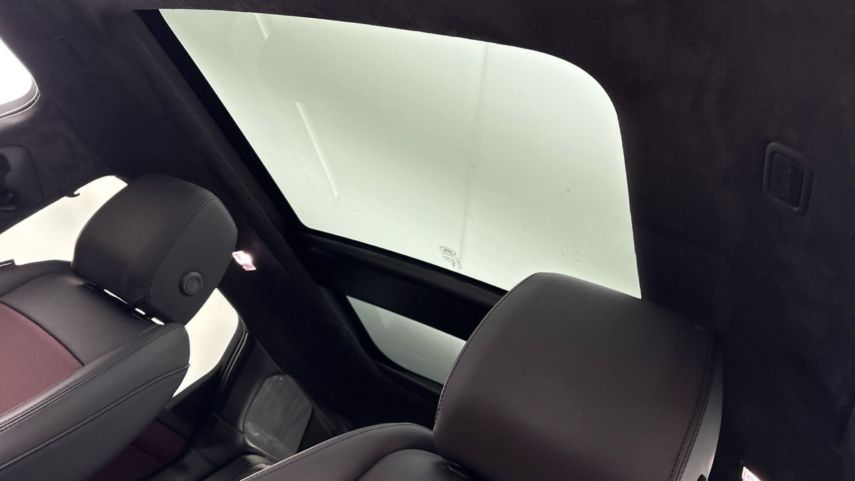 Land Rover Range Rover Evoque Image 6