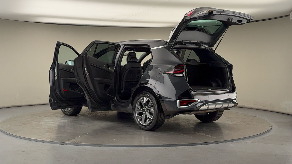More views of Kia Sportage