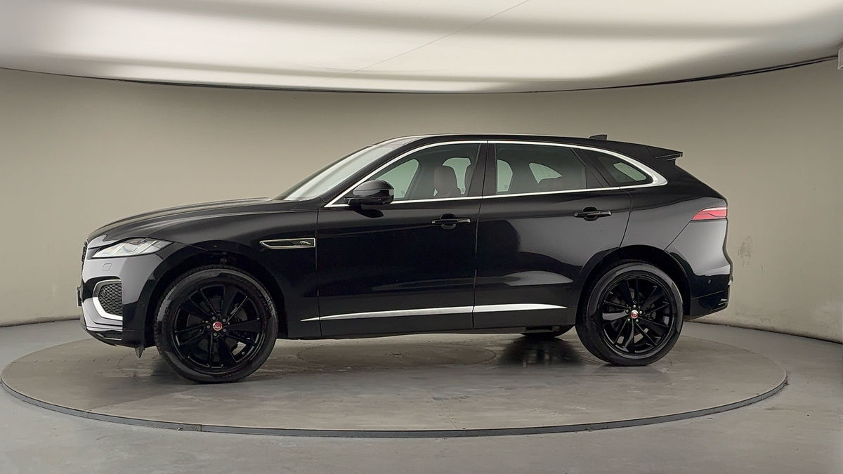 More views of Jaguar F-PACE