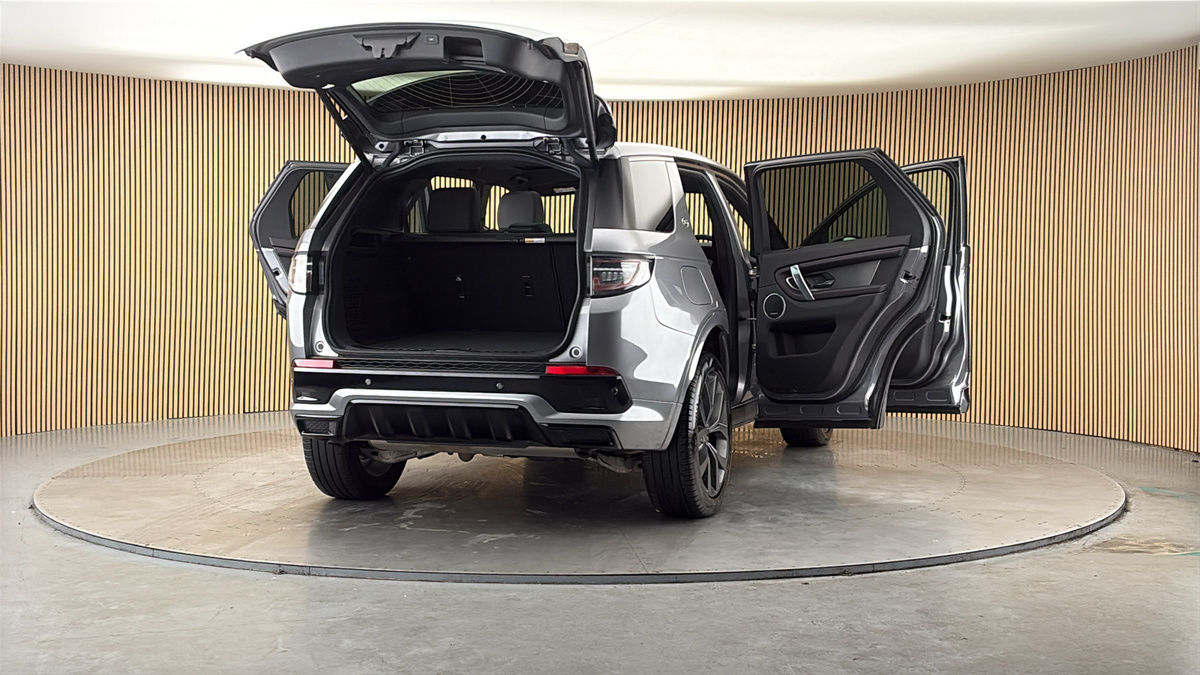 More views of Land Rover Discovery Sport