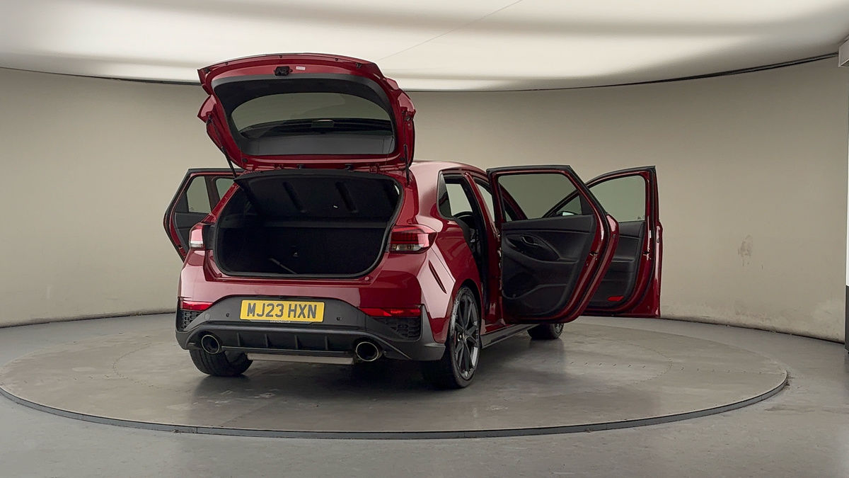 More views of Hyundai i 30 N