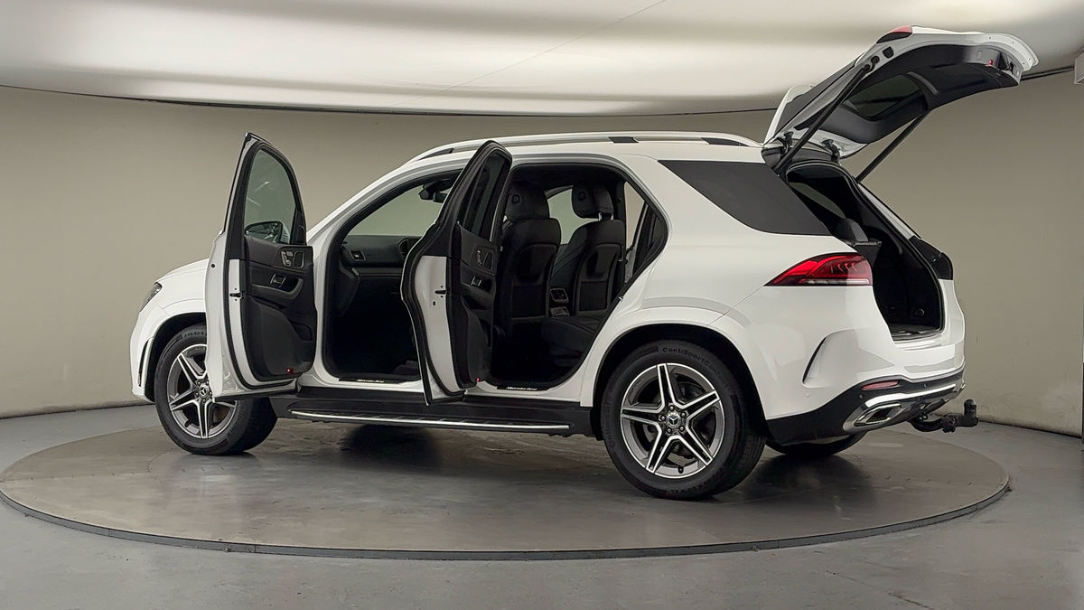 More views of Mercedes-Benz GLE