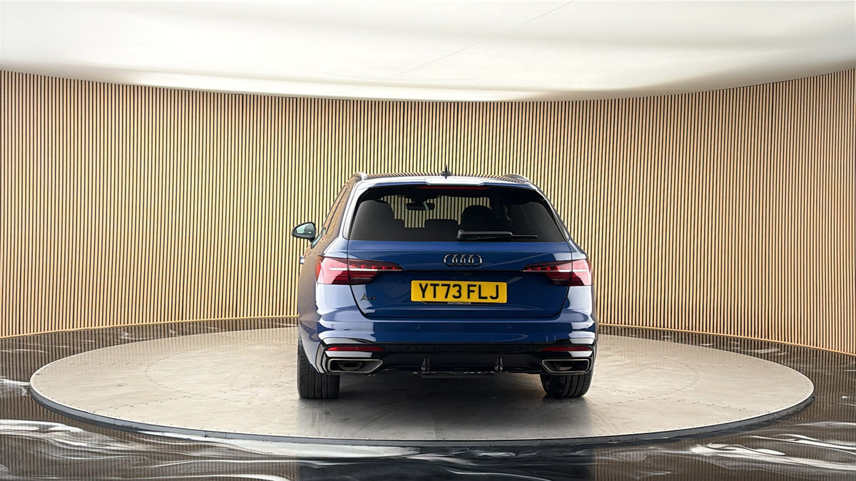 More views of Audi A4 Avant