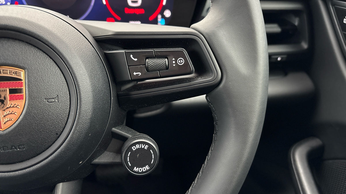 Porsche Macan Image 15