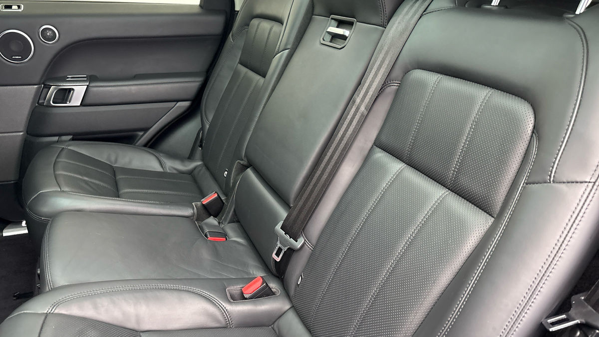 Land Rover Range Rover Sport Image 8