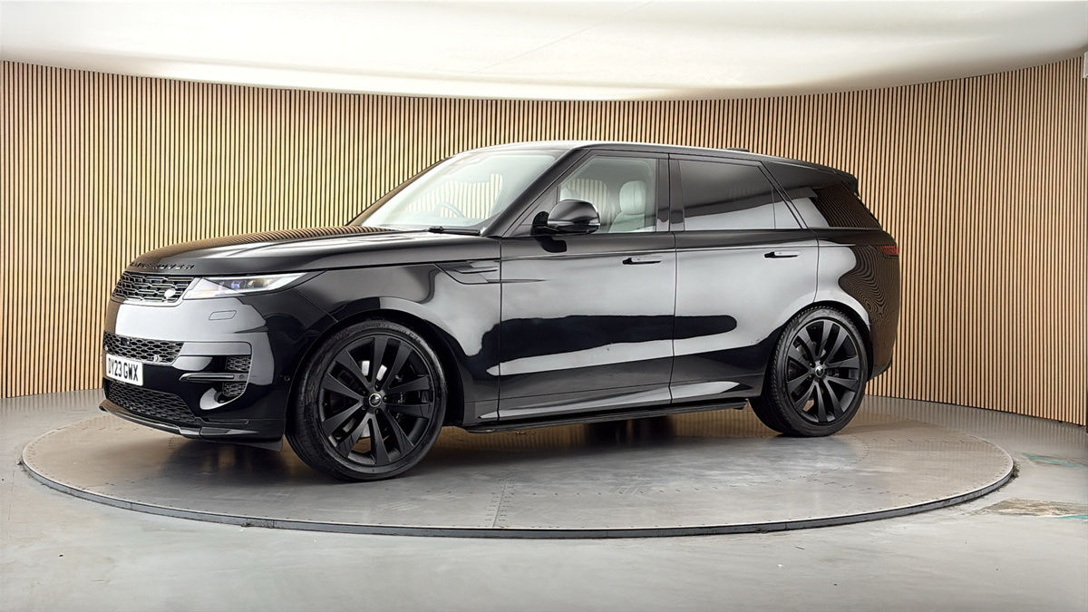 More views of Land Rover Range Rover Sport