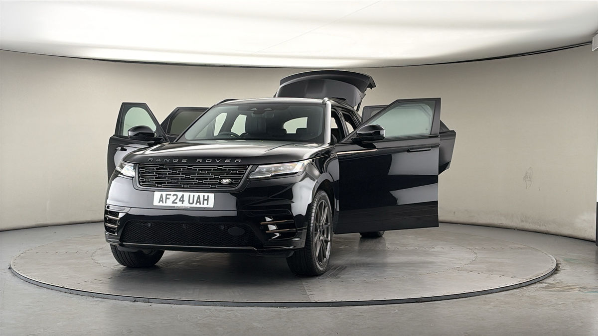 More views of Land Rover Range Rover Velar