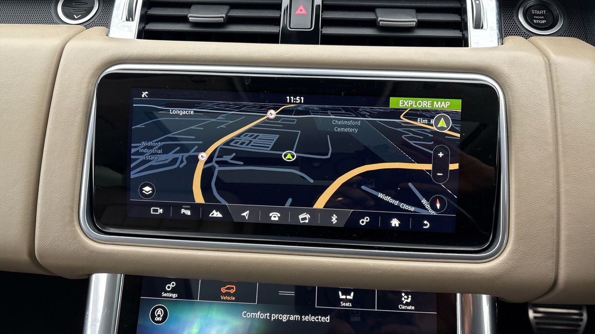 Land Rover Range Rover Sport Image 17