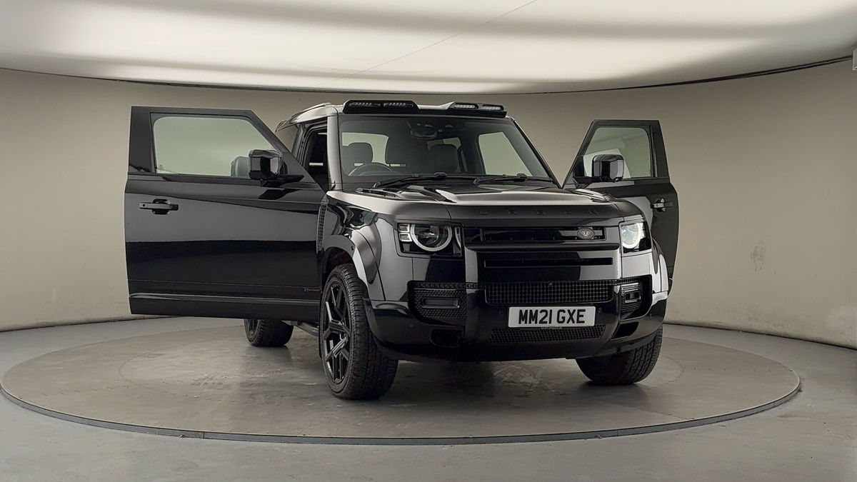 More views of Land Rover Defender 90