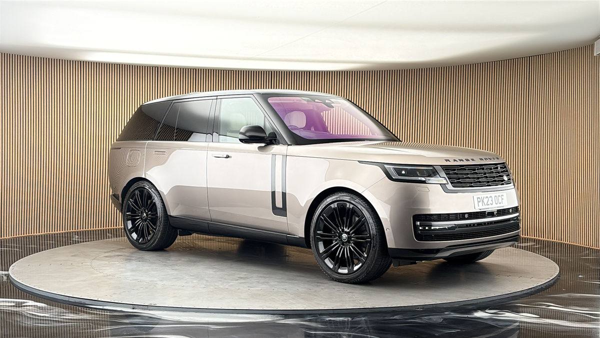 More views of Land Rover Range Rover