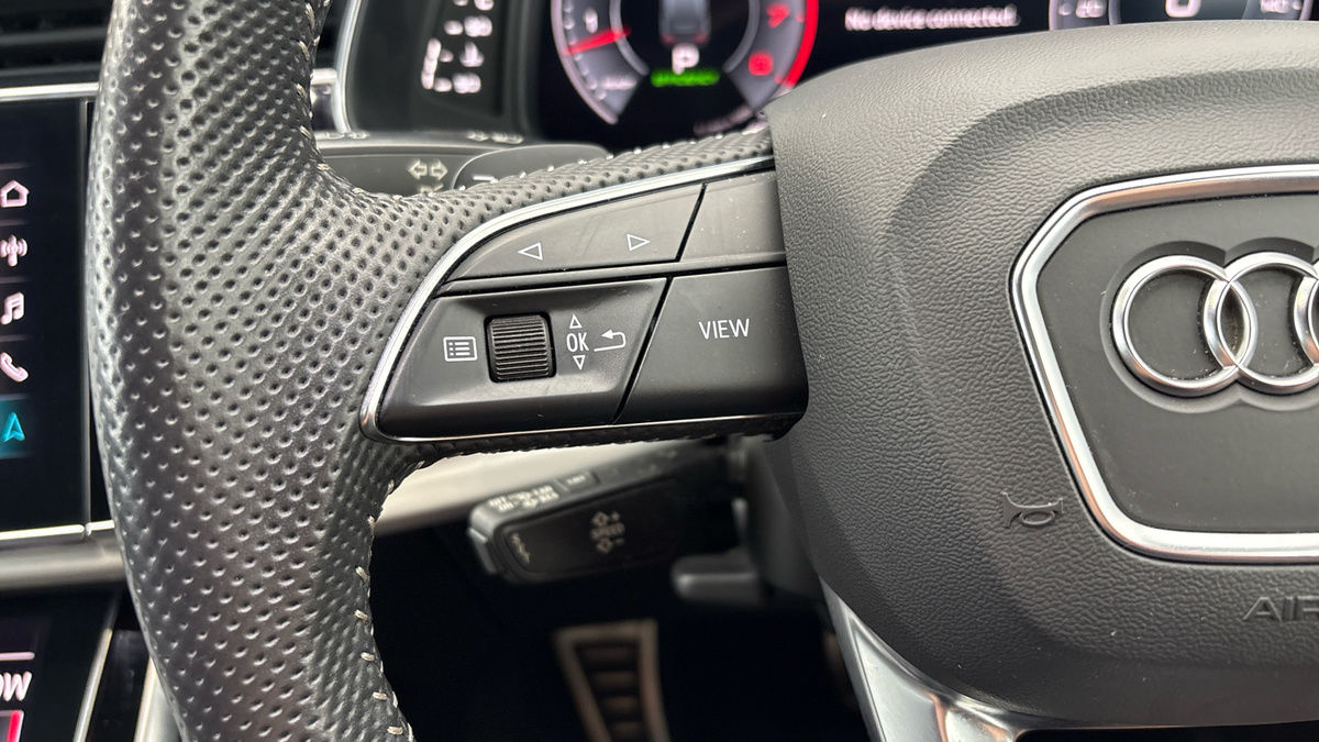 Audi Q7 Image 13