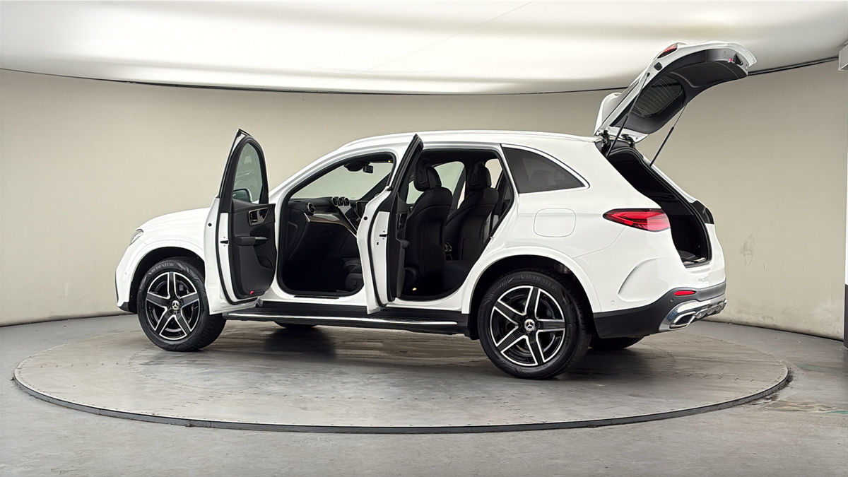 More views of Mercedes-Benz GLC