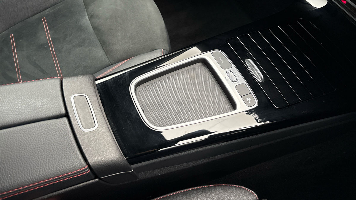 Mercedes-Benz A Class Image 18