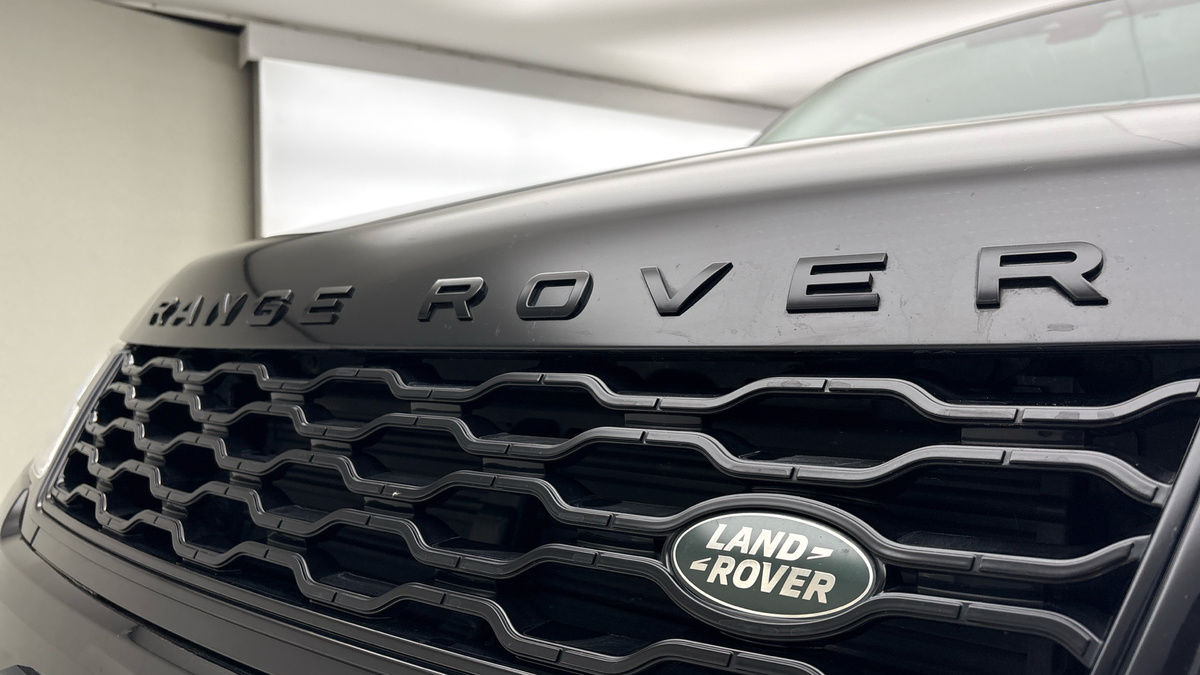 Land Rover Range Rover Sport Image 24