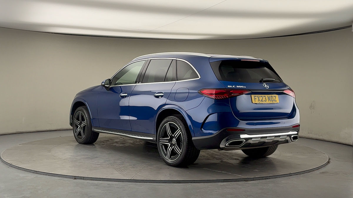 Mercedes-Benz GLC Image 2