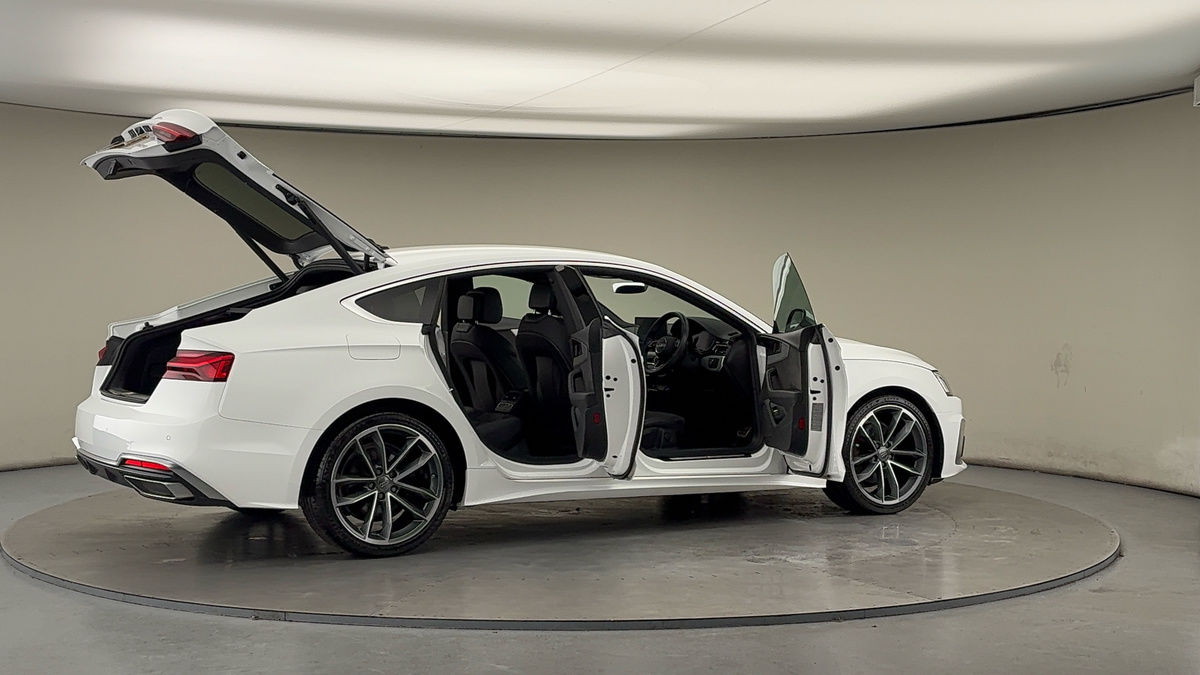 More views of Audi A5