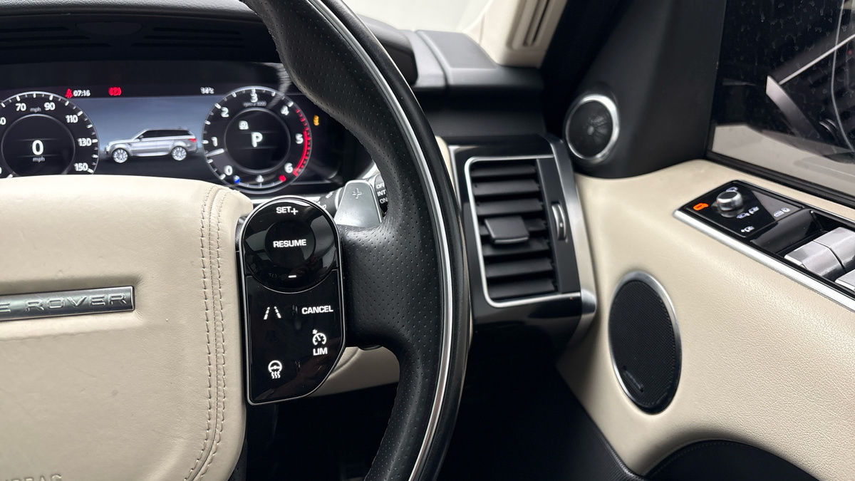 Land Rover Range Rover Sport Image 14