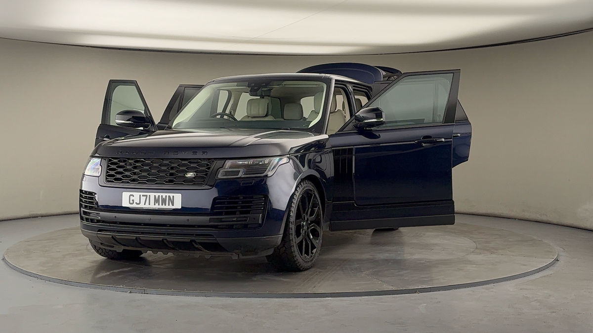 More views of Land Rover Range Rover