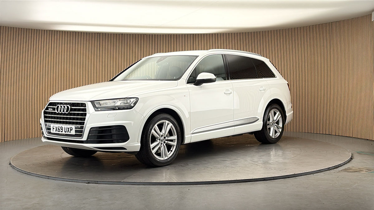 Audi Q7 Image 20