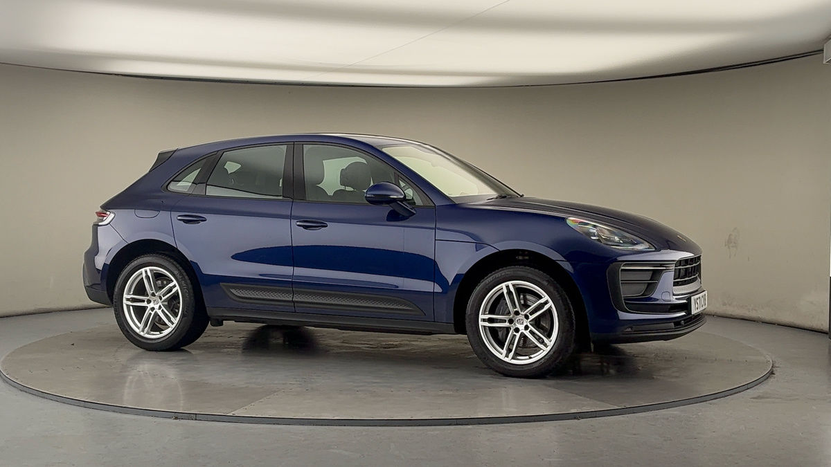 More views of Porsche Macan