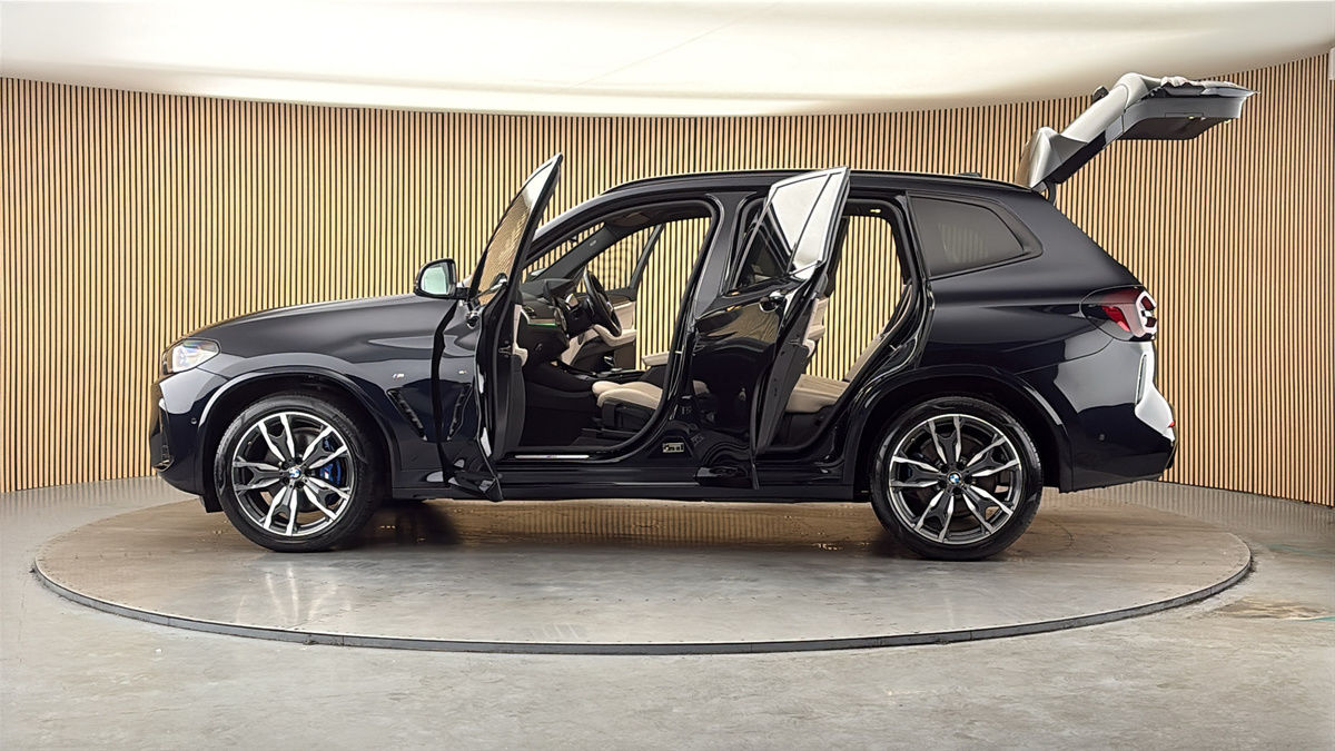 More views of BMW X3