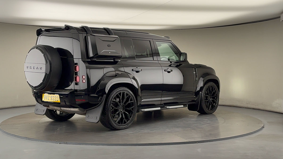 Land Rover Defender 110 Urban Image 21