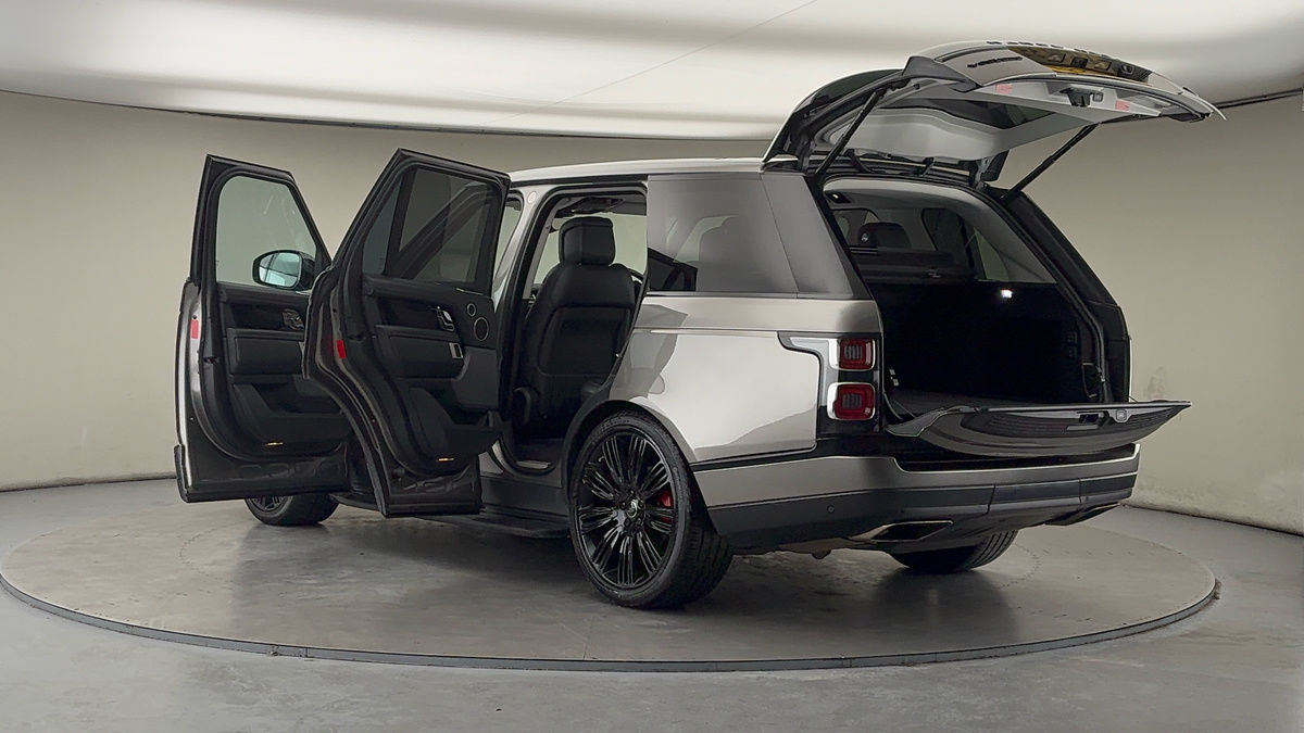 More views of Land Rover Range Rover