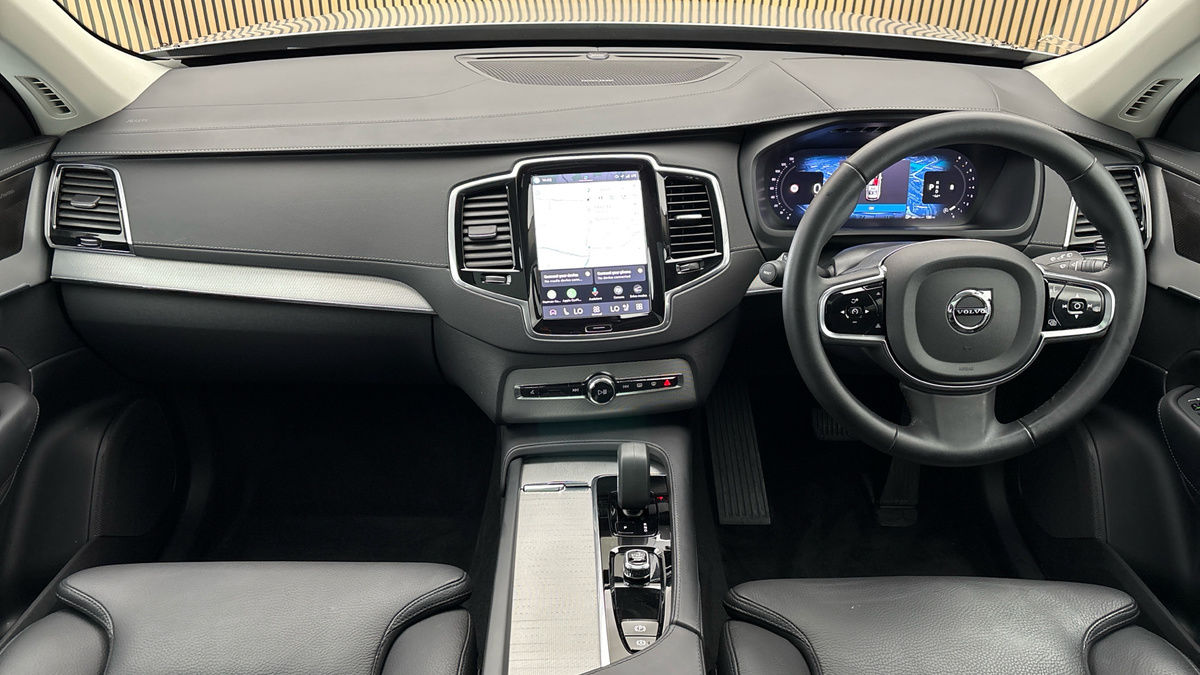 Volvo XC90 Image 12
