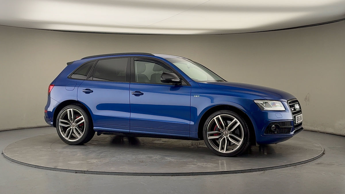 More views of Audi SQ5