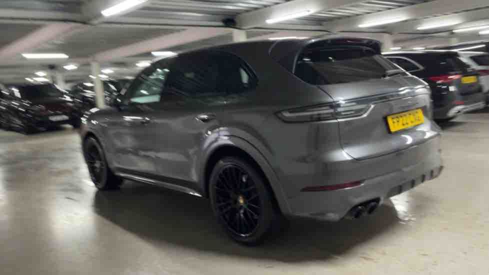 More views of Porsche Cayenne